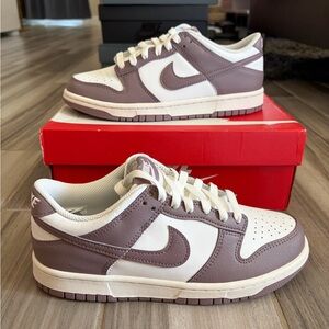 Big Kids' Nike Dunk Low Casual Shoes - Taupe Grey White IB2887-200 - Size 6.5Y